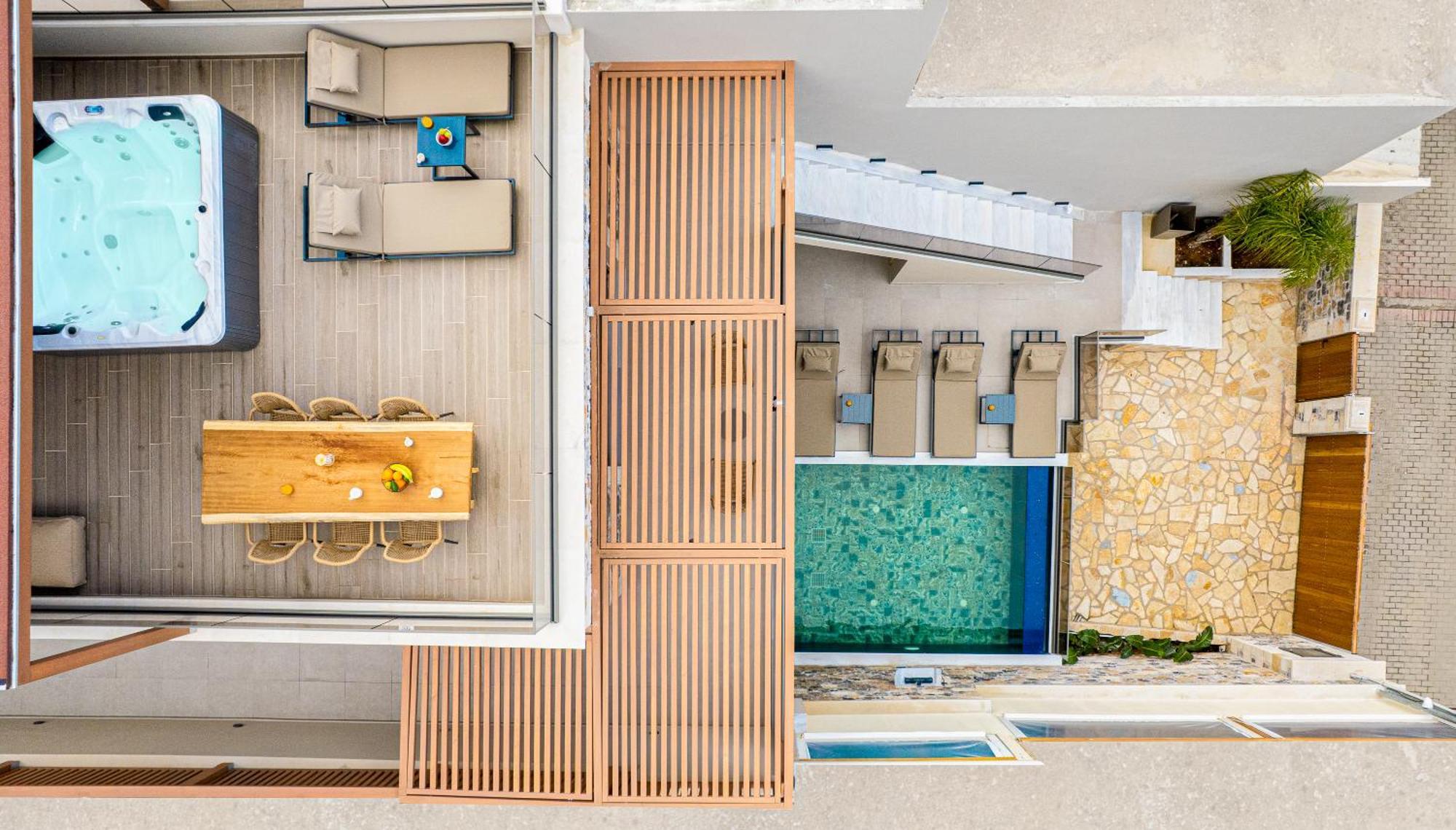 Villa Nicole - Private Pool & Rooftop Jacuzzi Hersonissos  Exteriér fotografie